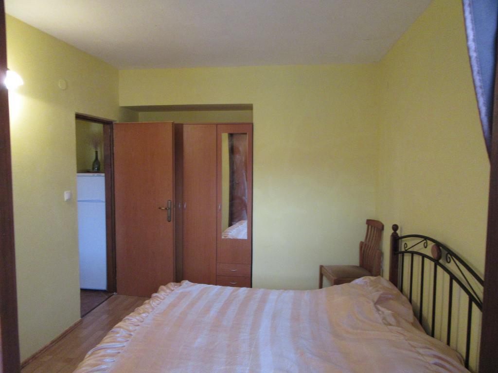 Apartments Leon Ражанац Экстерьер фото